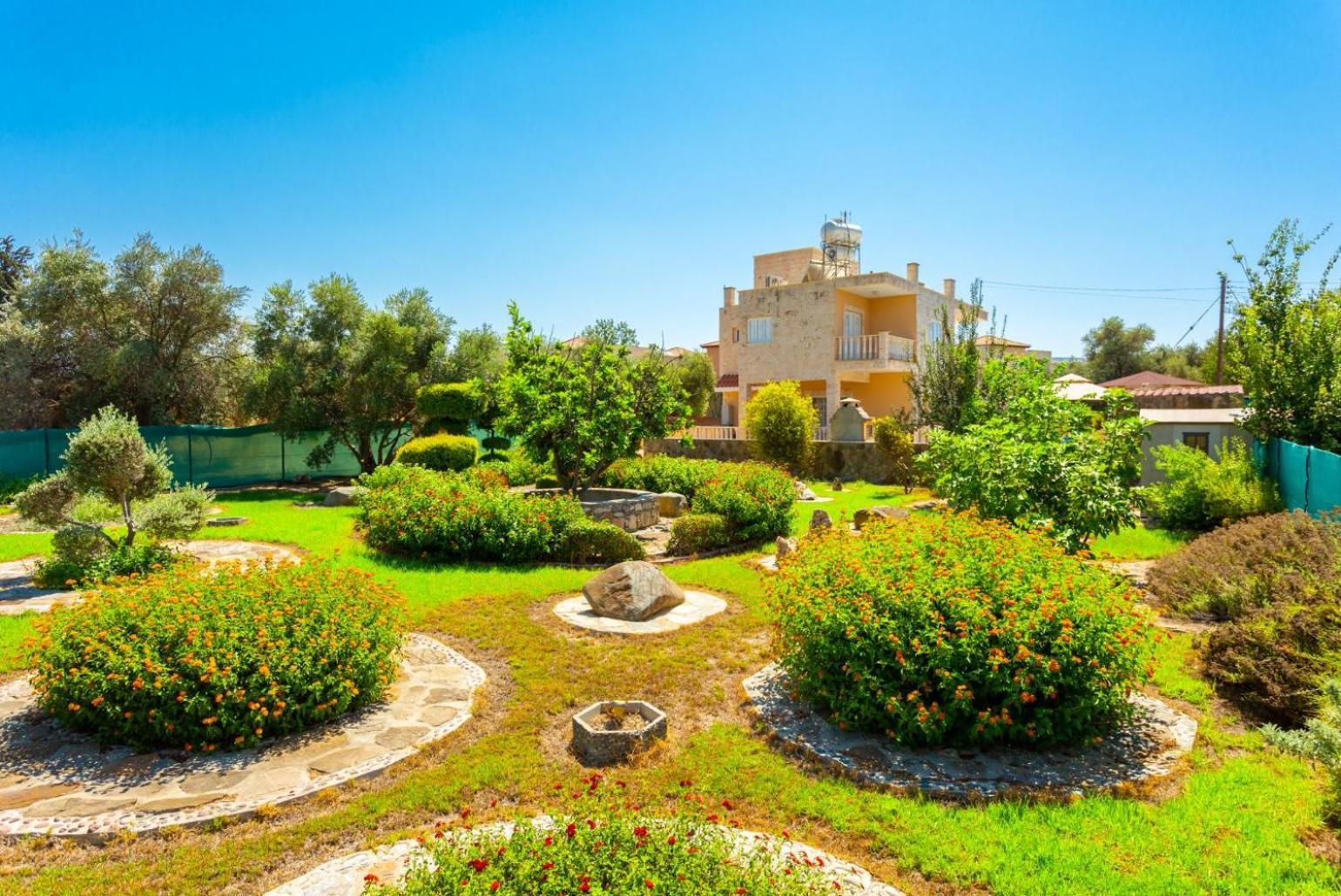 Villa Prodromi Prodromi